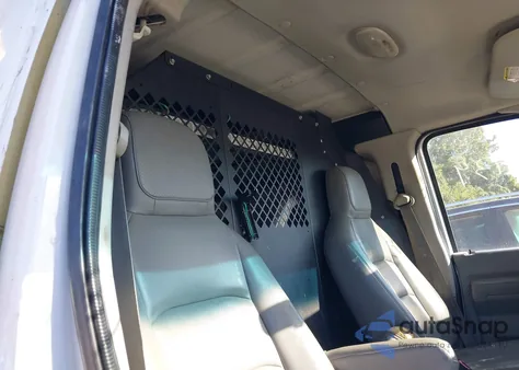 2009 Ford E-250 Commercial/Recreational z USA, uszkodzony, nr VIN 1FTNE24W19DA72591